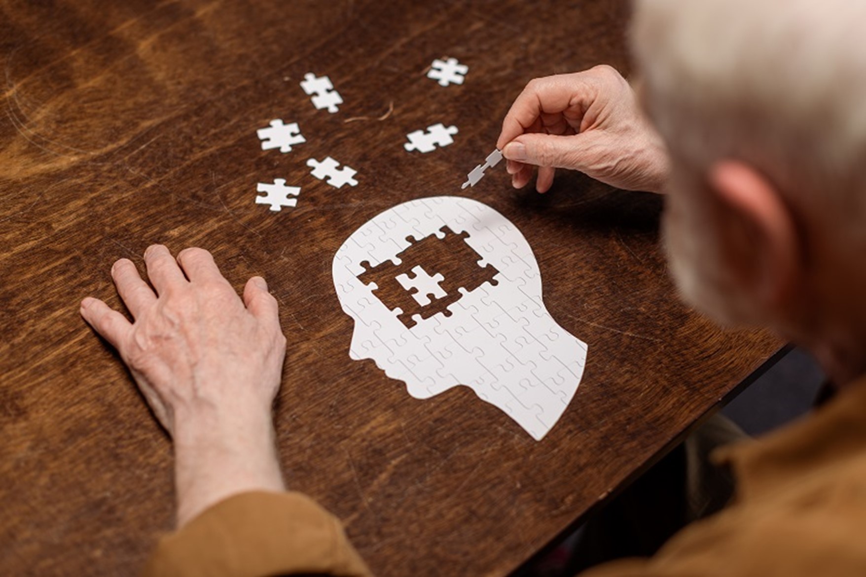 Demencia por Cuerpos de Lewy: qué es, cómo afecta a los pacientes y cómo identificarla